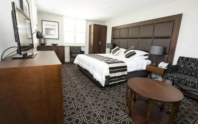 Avonmore on the Park Boutique Hotel