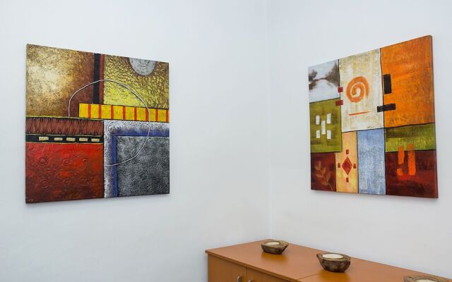 FM Deluxe 2-BDR Apartment - Top Spot