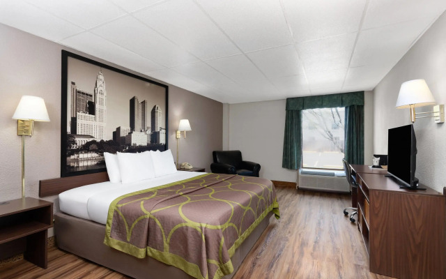 Super 8 by Wyndham Columbus