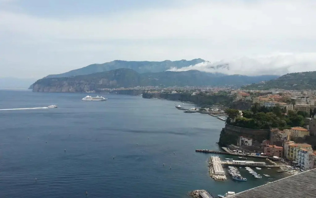 Funny House Apartment