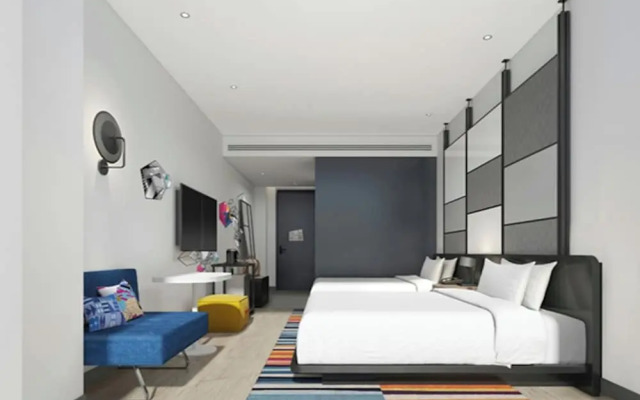 Aloft Kunshan Dianshan Lake