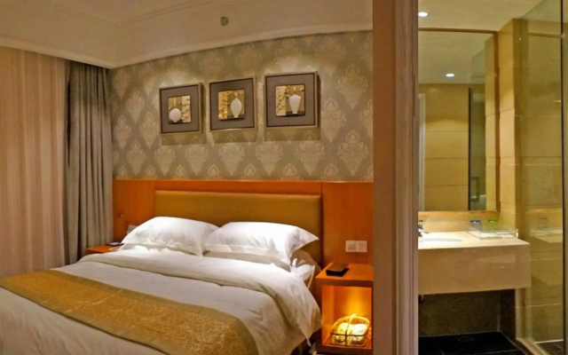 GreenTree Inn YanCheng BinHai OuBaoLiYa City Square Hotle