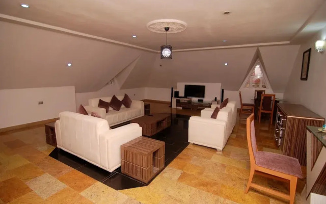 The Grosvenor Suite