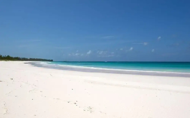French Leave South Beach Dogtrot Villa 2 Bedroom Villa