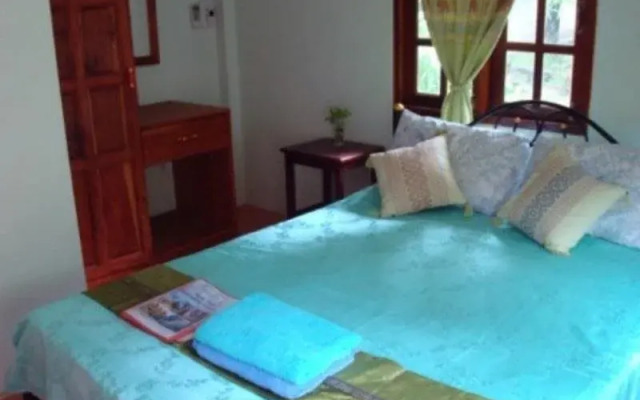 Thai House-Isaan Guesthouse