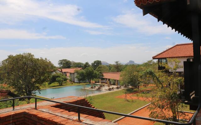 Sigiriya Jungles