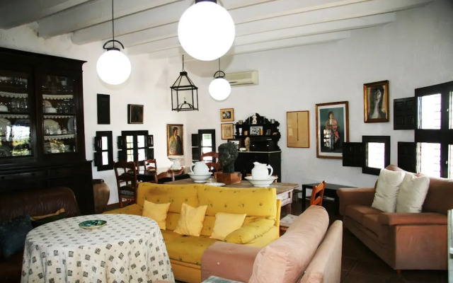 Vi?a Meneses, Holiday Home With Spectacular Architecture