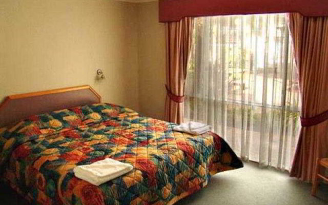Mandurah Motel and Apartments