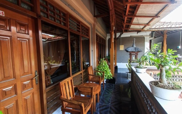 RaBaSTa Kuta Beach Inn
