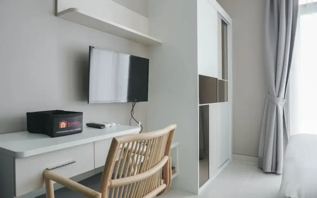 Modern And Comfort Studio At Ciputra International Apartment