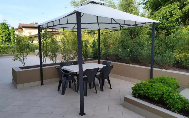 Garda Bloom Holiday Apartments