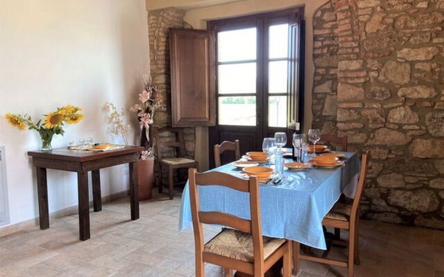 House Saxum Guardistallo