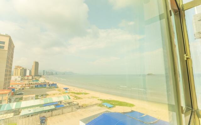 Shuangyuewan Haijian Hotel Apartment (Huizhou Huidong Honghai Bay Phase I)