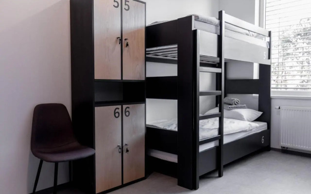 MS Sparrow Hostel