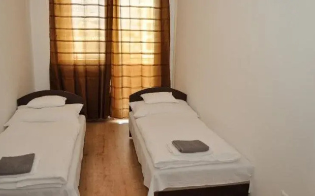 Tisza Palota Apartmanok