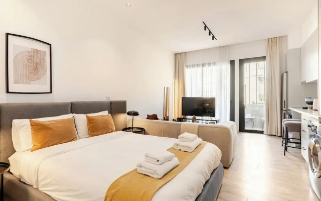 Yamas Urban Living Olympia Suites