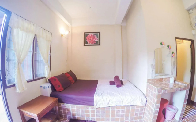 Ban Leelawadee Guesthouse