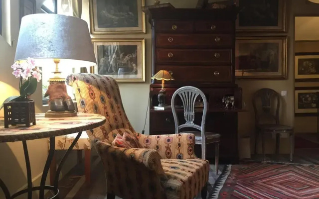 La Maison Rousseau