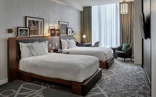 LondonHouse Chicago, Curio Collection by Hilton