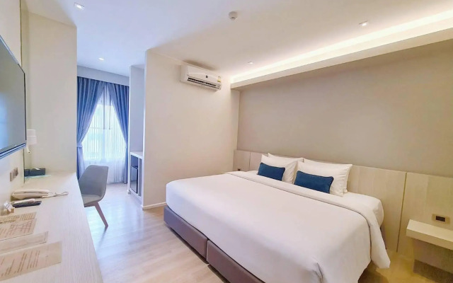 Xotel
