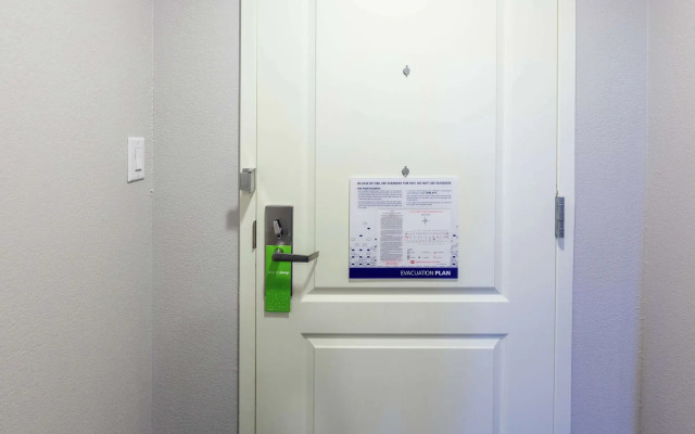 Hampton Inn & Suites Jacksonville Deerwood Park