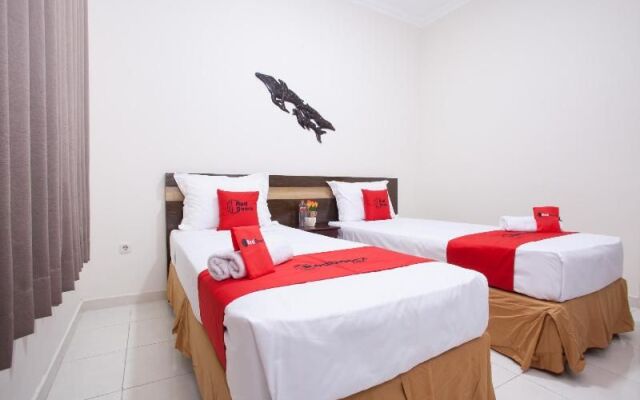 RedDoorz near Tugu Pahlawan Surabaya