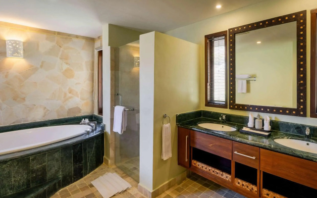 Wyndham Sundancer Resort Lombok