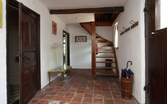 Magnificent Farmhouse in Sint Joost