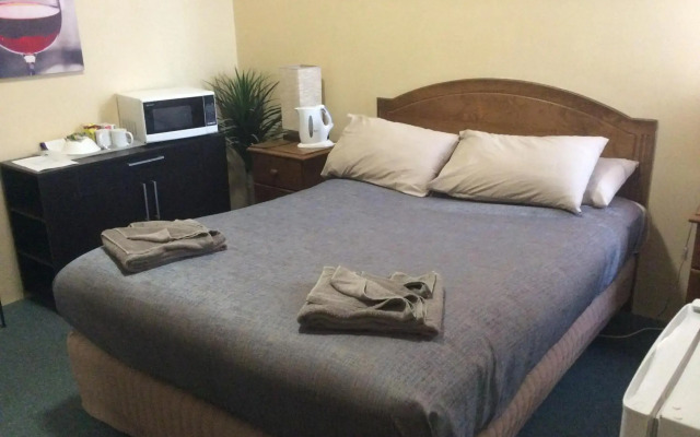 The New Whyalla Hotel