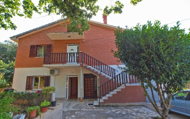 Apartment 1157