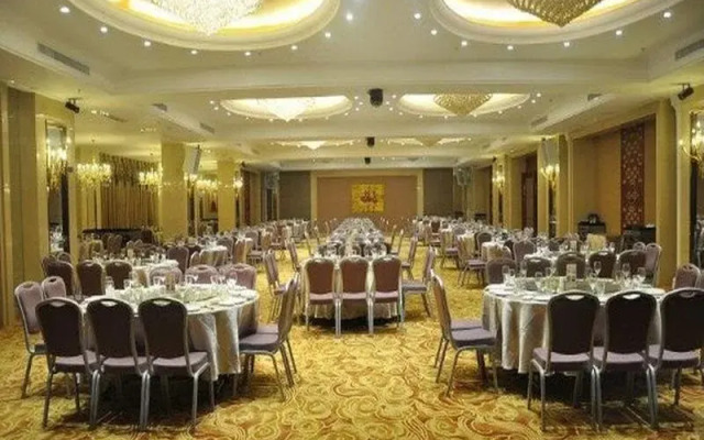 Chengdu Serengeti Hotel