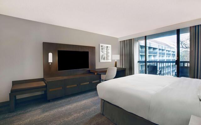 Hilton Peachtree City Atlanta Hotel & Conference Center