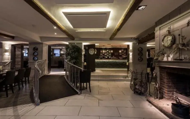 The White Hart Hotel