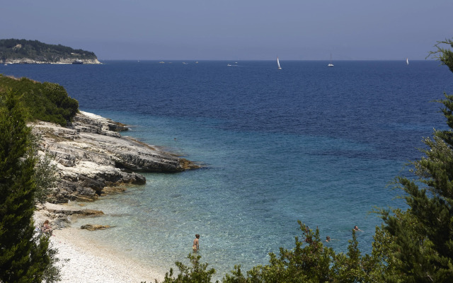 Anassa Mare Villas and Residences