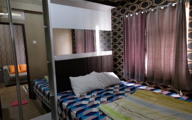 The Suites Metro Apartment By Zaky