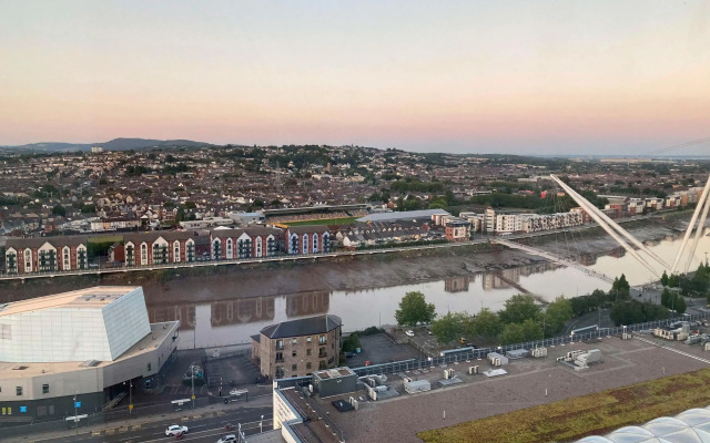 Mercure Newport Hotel