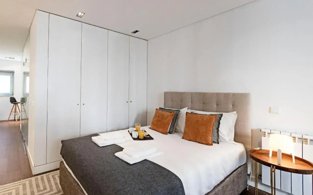 LovelyStay - Heart of Porto Studio