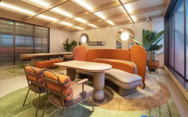 Orange Hotel (Shanghai Gudai Road)