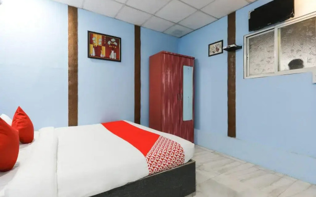 Anand Milan by OYO Rooms