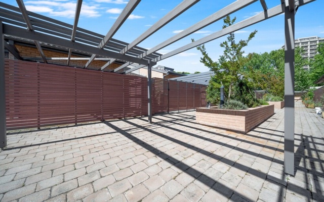 Gorgeous 2-bed Townhouse With Patio, BBQ & Parking