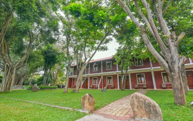 Hotel Mahanuge