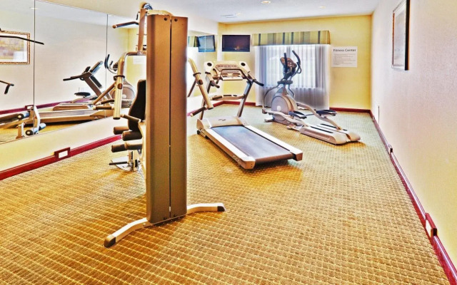 Holiday Inn Express & Suites Ponca City by IHG