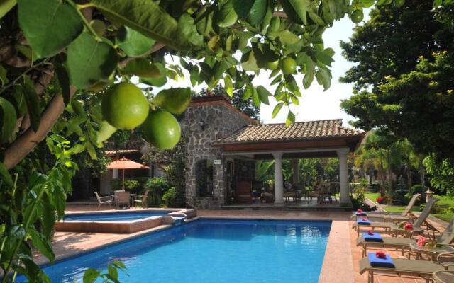 La Buena Vibra Retreat and Spa Hotel