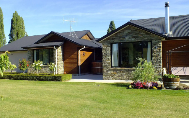 Wanaka Alpine Lodge