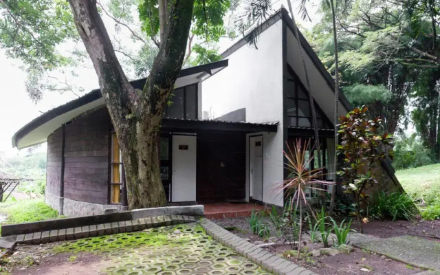 OYO 430 Grand Mulia Sakinah Boutique Hotel