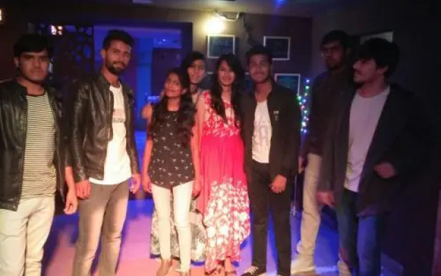 Hotel Abhiraj Palace