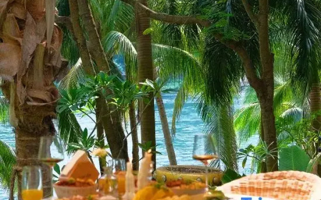 Wanan Tinglan Rainforest Luxury Hideaway