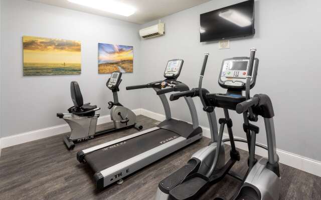 Grandstay Residential Suites Hotel - Sheboygan