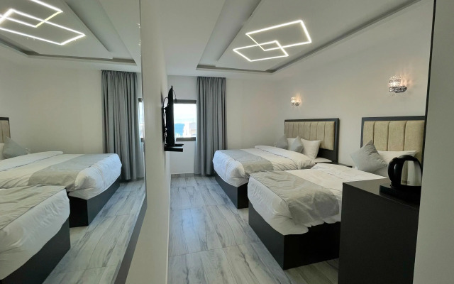 Holiday Season Hotel