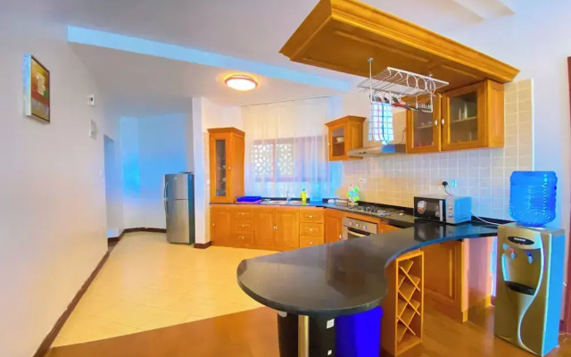 Mfalme Beachfront Apartments